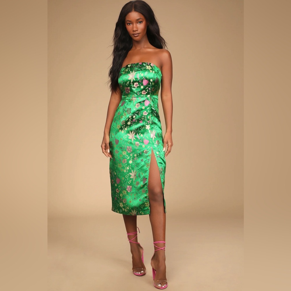 👗 LULUs NWT Green Vibrant strapless Dress Size XL